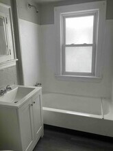 3615 E 146th St in Cleveland, OH - Building Photo - Building Photo