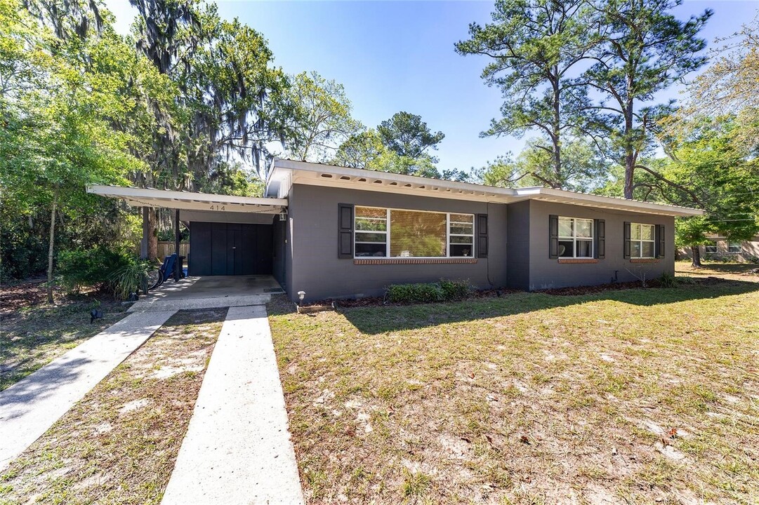 414 NW 36th Terrace in Gainesville, FL - Building Photo