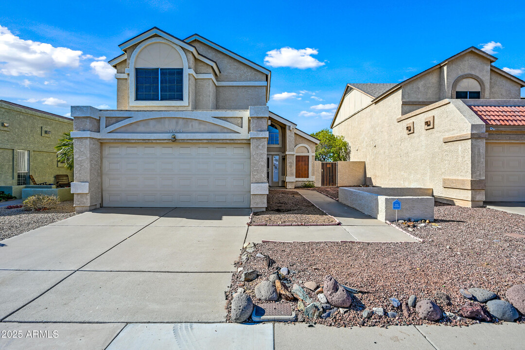 19034 N 4th St in Phoenix, AZ - Building Photo