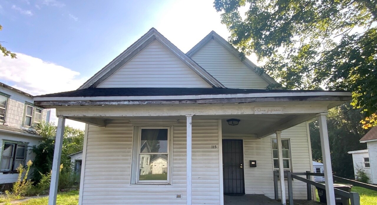 115 State St N in Danville, IL - Building Photo