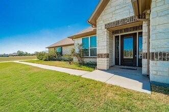 284 High Plains Trail in Royse City, TX - Building Photo - Building Photo