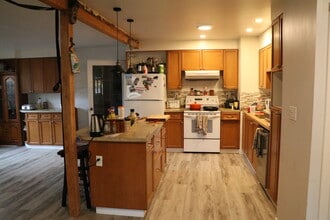 2771 Vargo Rd in Campbell River, BC - Building Photo - Building Photo