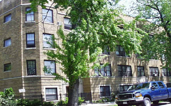 3914-3924 W Cullom Ave in Chicago, IL - Building Photo - Building Photo