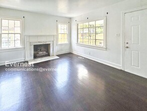 5124 Holly Ct in Fairfield, AL - Foto de edificio - Building Photo