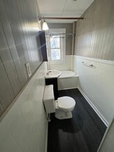 85 Deane St in New Bedford, MA - Building Photo - Building Photo