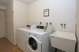 Edgewood Apartments in Michigan City, IN - Building Photo - Interior Photo