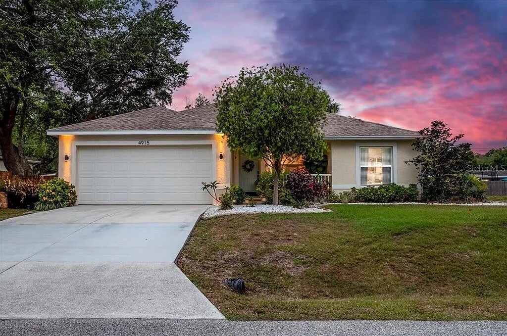 4915 Barcelona Ave in Sarasota, FL - Building Photo