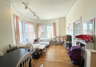 775 Parker St in Boston, MA - Building Photo - Building Photo