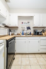 607 W Wrightwood Ave, Unit 814 in Chicago, IL - Foto de edificio - Building Photo