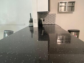 332 Sunshine Dr in Coconut Creek, FL - Building Photo - Building Photo