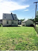 2221 Parker St in Dearborn, MI - Building Photo - Building Photo