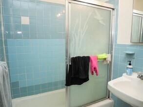 1029 Commonwealth Ave, Unit 26 in Boston, MA - Building Photo - Building Photo