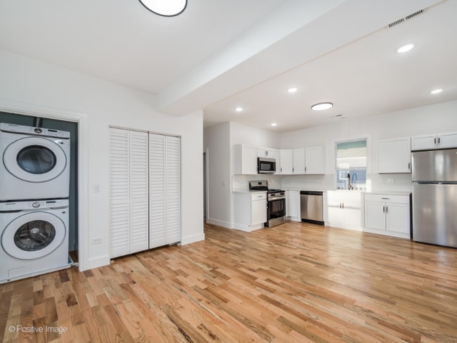 property at 3016 W 40th St