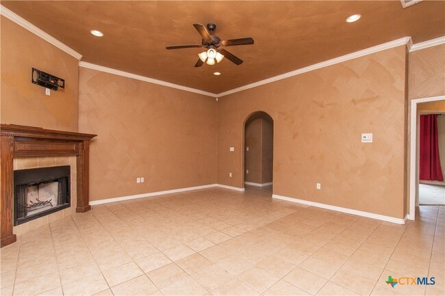 305 Hedy Dr in Killeen, TX - Building Photo - Building Photo