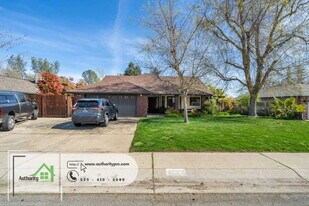 2832 Howard Dr in Redding, CA - Building Photo