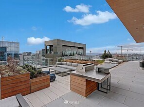 1808 Minor Ave, Unit 2307 in Seattle, WA - Foto de edificio - Building Photo