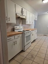 315 Robinhood Rd in Jackson, MS - Building Photo - Building Photo