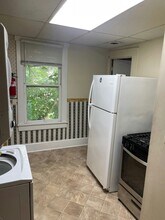 1101 College Ave in Morgantown, WV - Building Photo - Building Photo