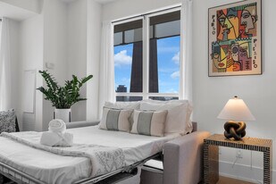 300 Front St W, Unit SI ID1403801P in Toronto, ON - Building Photo