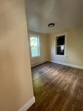 157 Clark St in New Britain, CT - Building Photo - Building Photo