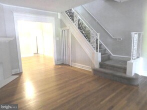 1213 S 54th St in Philadelphia, PA - Building Photo - Building Photo