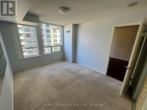 509-509 Beecroft Rd in Toronto, ON - Building Photo - Building Photo