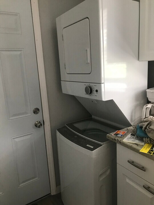 116 NW 12th St in Pompano Beach, FL - Building Photo