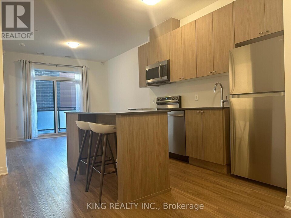 480 Gordon Krantz Ave in Milton, ON - Building Photo