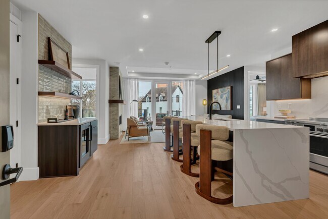 321 31st Ave N in Nashville, TN - Building Photo - Building Photo