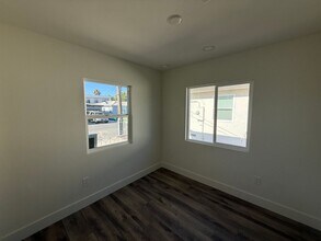 6255-6257 Stewart St in San Diego, CA - Building Photo - Building Photo
