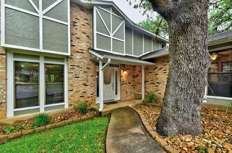 11313 Menodora Dr in Austin, TX - Building Photo - Building Photo