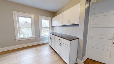 3213 Louisiana Ave in Cleveland, OH - Building Photo - Building Photo