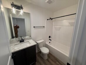 351 Boone St in Troy, MO - Building Photo - Building Photo