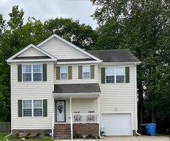 401 Harper Ct in Chesapeake, VA - Building Photo