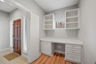 3736 Main Plaza Dr in Houston, TX - Building Photo - Building Photo