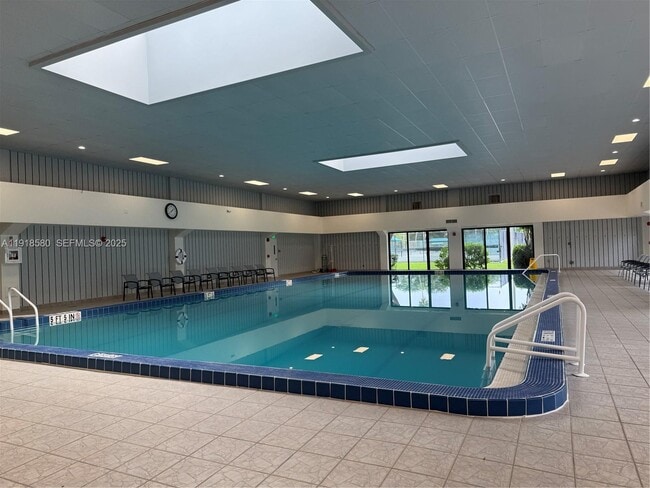 7290 Kinghurst Dr in Delray Beach, FL - Building Photo - Building Photo