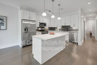 3821 14th St NW in Washington, DC - Foto de edificio - Building Photo
