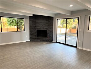 23601 58th Ave W in Mountlake Terrace, WA - Building Photo - Building Photo