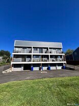 42 Glenwood Ave in Norwalk, CT - Building Photo