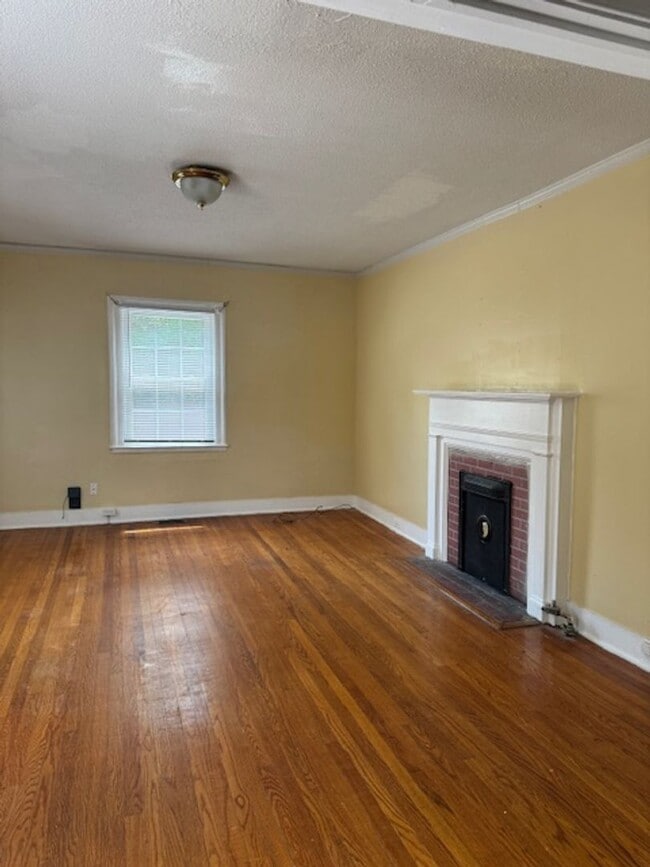 1308 Holman St in Kinston, NC - Building Photo - Building Photo