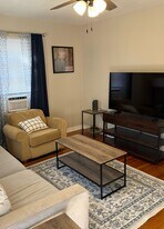 309.5 S Van Doren St in Champaign, IL - Building Photo