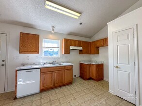 7024 Davis Forest Ln in Charlotte, NC - Building Photo - Building Photo