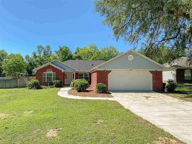 property at 1301 Sumerlin Dr