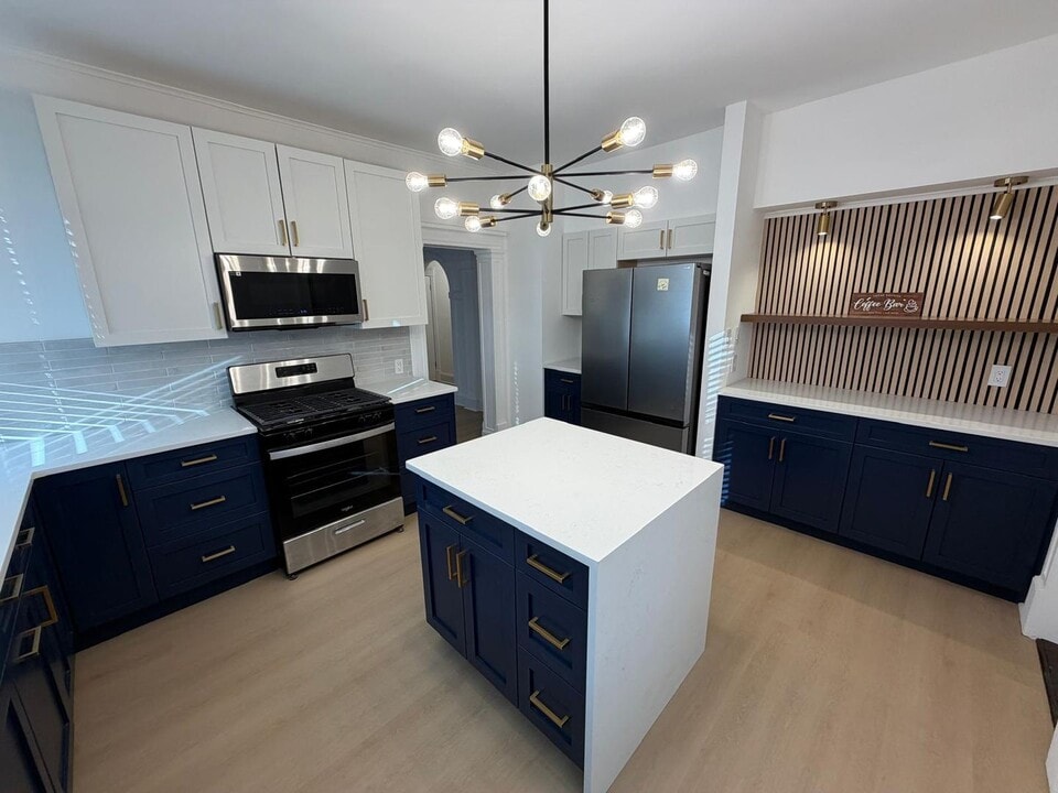 309 S 2nd Ave in Highland Park, NJ - Building Photo