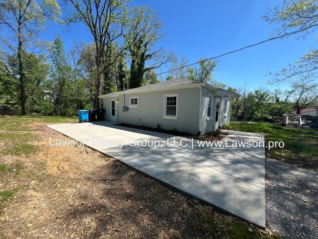 4603 Edgelawn Ave NW in Roanoke, VA - Building Photo - Building Photo
