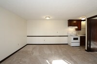 Meadowbrook Apartments photo'