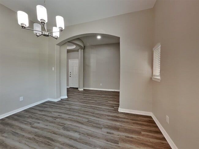 property at 3007 Lockeridge Village Dr