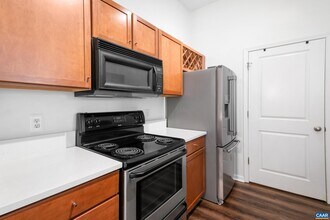 760 Walker Square in Charlottesville, VA - Building Photo - Building Photo