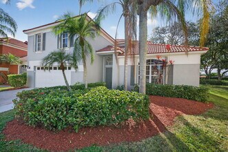 7004 Galleon Cove Cir in Riviera Beach, FL - Building Photo - Building Photo