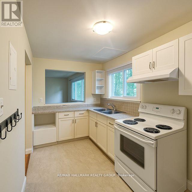 72 St Francis St in Ottawa, ON - Building Photo - Building Photo